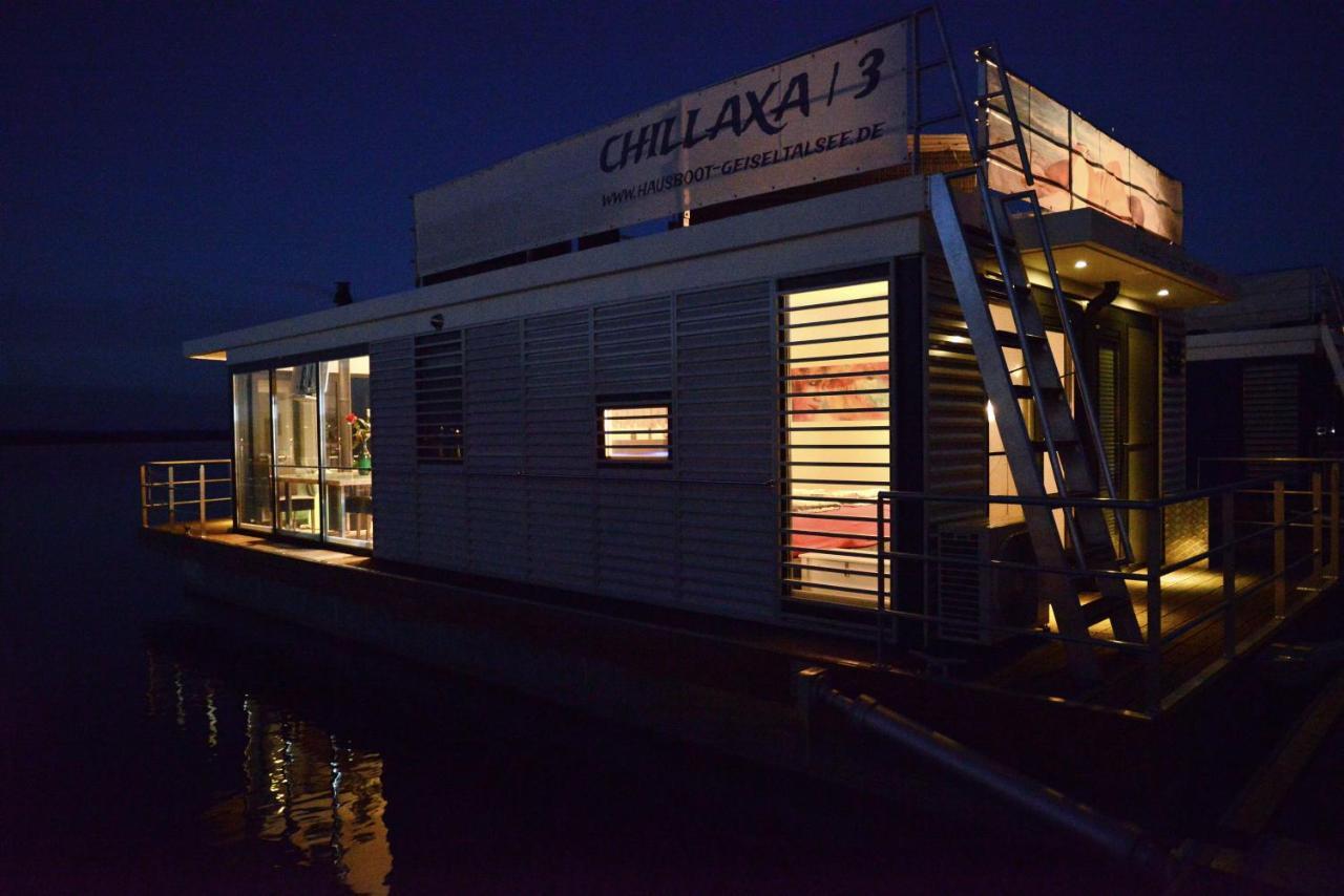 Hausboote Und Ferienhaeuser Marina Muecheln Mucheln Exteriér fotografie