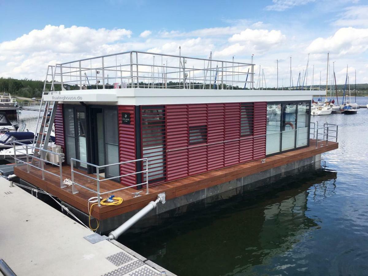 Hausboote Und Ferienhaeuser Marina Muecheln Mucheln Exteriér fotografie